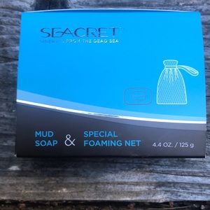 Seacret Mud Soap and Special Foaming Net